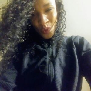 Meet your Posher, Crisma